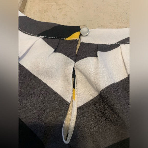 Ricki's Halter Top Chevron Striped Blouse, XL - Picture 5 of 6